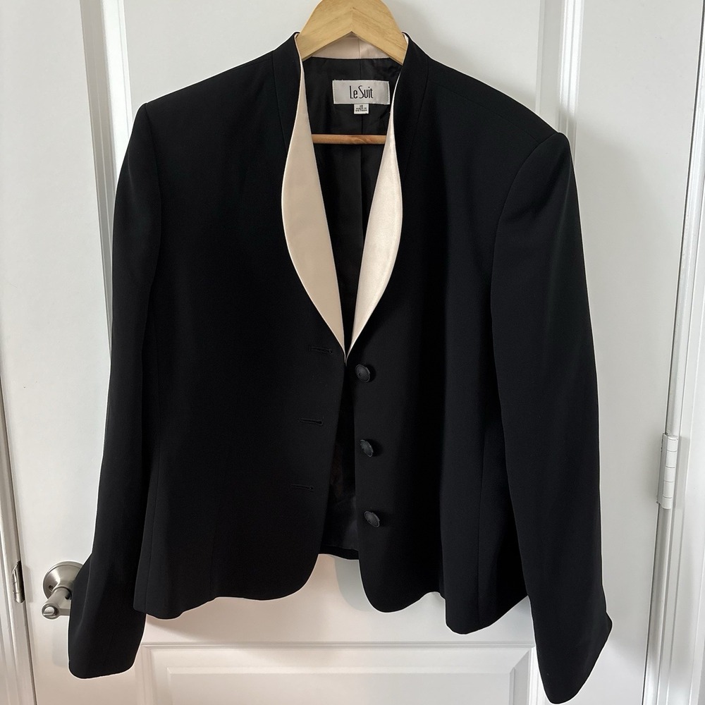 Le Suit Monte Carlo Suit Jacket Only Black/Champagne Sz 18